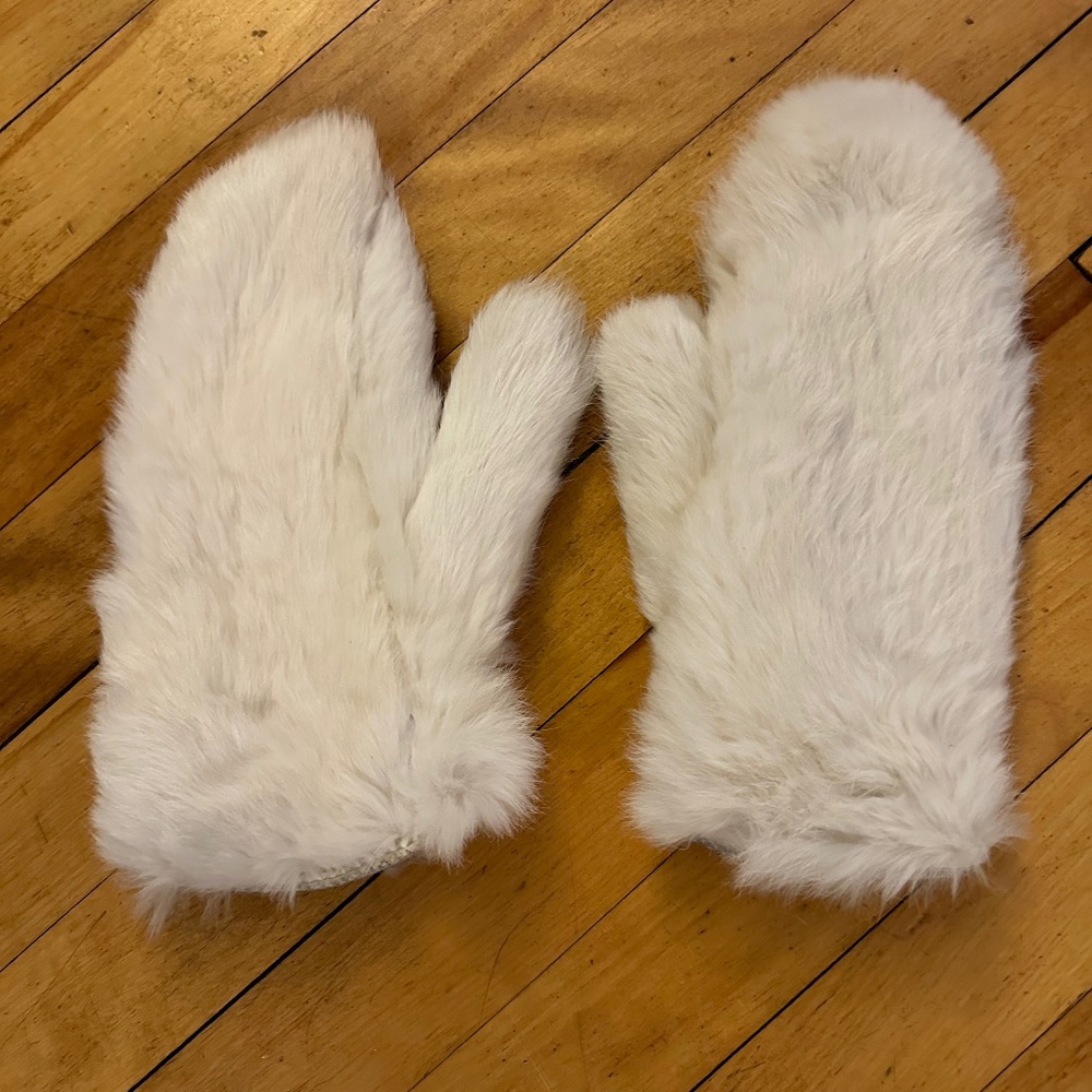 White Rabbit Fur Gloves